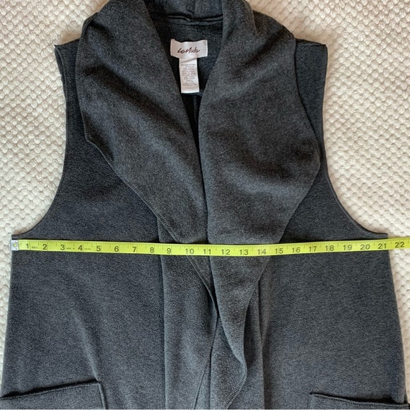Le Moda Sela Grey Cozy Coat Fleece Vest Sleeveless Waterfall Cardigan One-Size - Picture 10 of 11